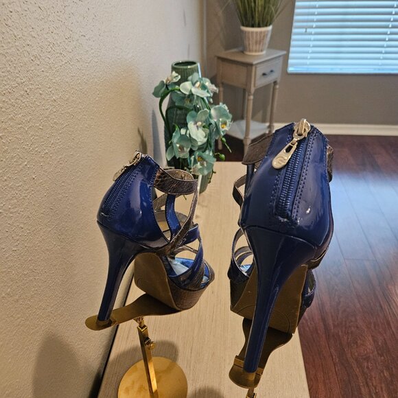 G BY GUESS WOMEN'S HEELS SIZE 9.5 - Picture 2 of 4